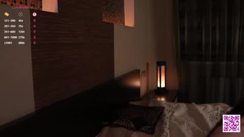 EVA online show from April 16, 8:09 pm