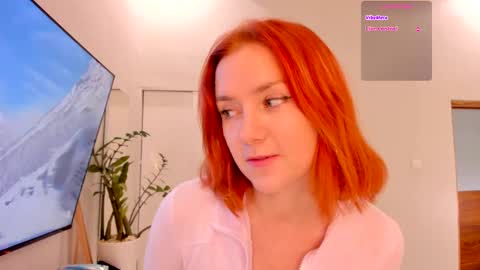 Snapshot of timissi chatting on February 16, 1:14 am Timis but I prefer you whisper to my ear my girl online show from February 16, 1:14 am
