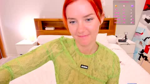 Snapshot of timissi chatting on February 2, 7:20 am Timis but I prefer you whisper to my ear my girl online show from February 2, 7:20 am