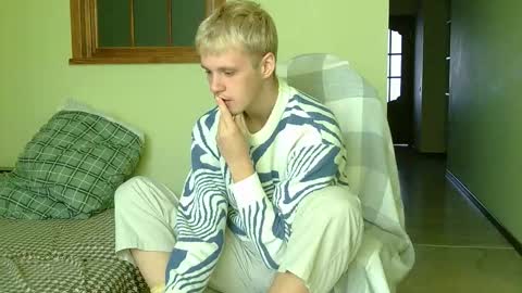 Tim WhiteS online show from October 17, 9:46 am