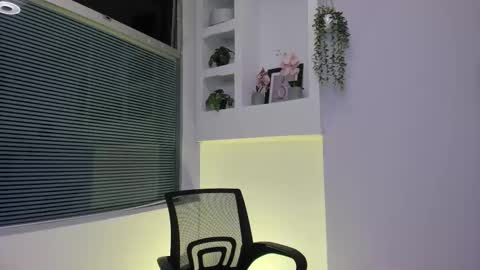 Timothy 21 years old online show from March 29, 3:19 am