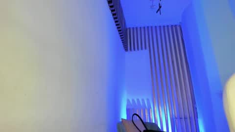 Tina  online show from September 23, 5:01 am