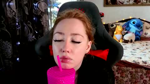 Tina online show from March 27, 5:24 am