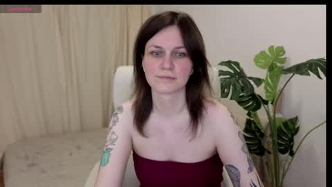 Snapshot of tinamelt chatting on September 21, 5:28 pm TinaMelt online show from September 21, 5:28 pm