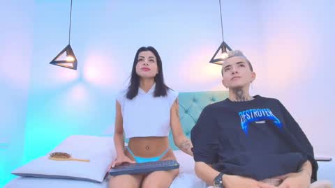 Snapshot of tinny_and_candy chatting on March 7, 1:40 pm TINNY AND CANDY online show from March 7, 1:40 pm