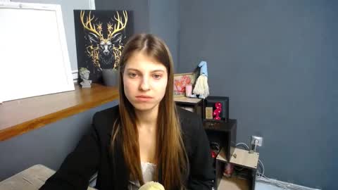 Gloria online show from March 10, 10:28 am