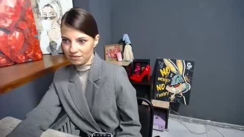 Gloria online show from October 22, 6:27 am