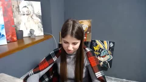 Gloria online show from December 19, 9:49 am