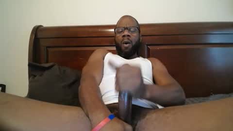 tinycock_1979 online show from October 11, 3:59 pm