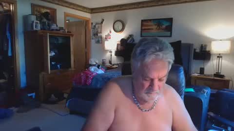 titsantats online show from October 11, 10:35 pm