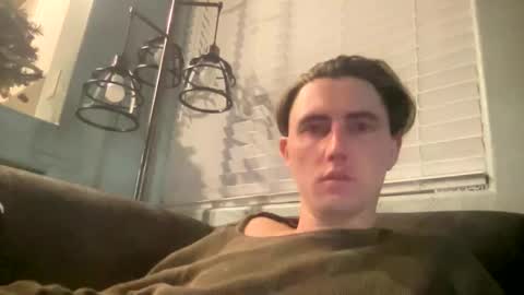 tlayne410 online show from October 18, 7:45 am