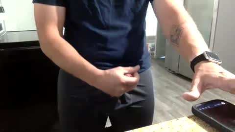 tnich28 online show from October 13, 10:12 pm