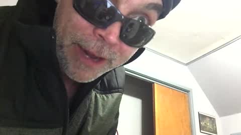 Snapshot of toddpascoe77 chatting on October 8, 1:02 am toddpascoe77 online show from October 8, 1:02 am