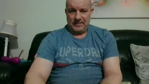 toerag69 online show from December 27, 11:42 pm