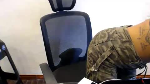 tokischa_naughty_ online show from October 21, 8:01 pm