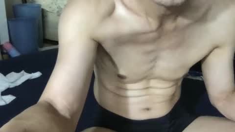 small man online show from September 18, 2:59 am