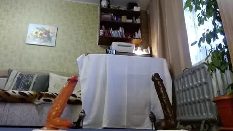 Francine online show from February 26, 5:57 am