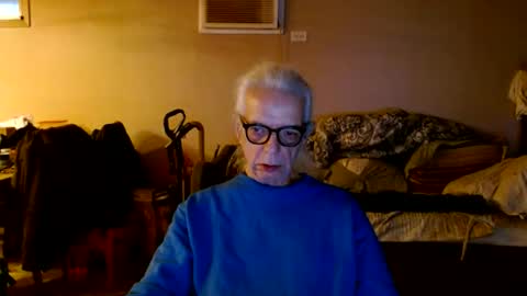 tom112292014 online show from October 19, 11:37 am