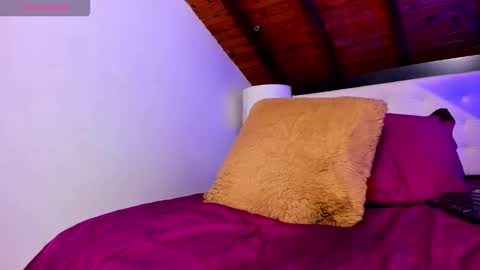   online show from February 26, 2:53 pm