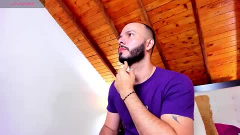   online show from October 23, 1:45 pm