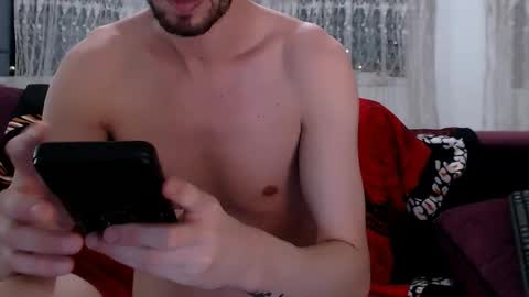 tom_michaelx online show from October 16, 3:06 am