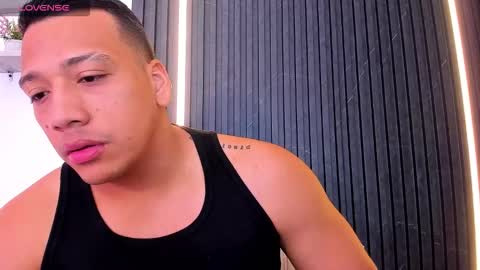 Tom muscle1 online show from November 13, 12:19 pm