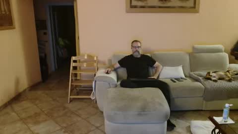 Snapshot of tomasmilian77 chatting on October 10, 10:58 pm Tomas Milian online show from October 10, 10:58 pm