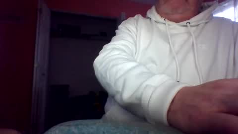 Snapshot of tomcat4848 chatting on September 13, 10:12 pm tomcat4848 online show from September 13, 10:12 pm