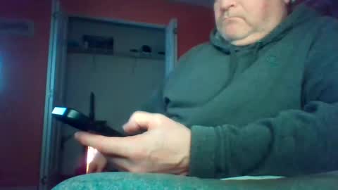 Snapshot of tomcat4848 chatting on March 12, 11:54 pm tomcat4848 online show from March 12, 11:54 pm