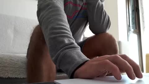 tomgas02 online show from November 10, 2:31 pm