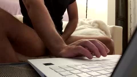 tomgas02 online show from November 13, 1:52 am