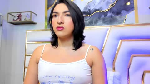 Snapshot of tomlondon_ chatting on March 12, 11:42 am online show from March 12, 11:42 am