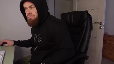  tommy burnzzz  online show from March 12, 5:35 am