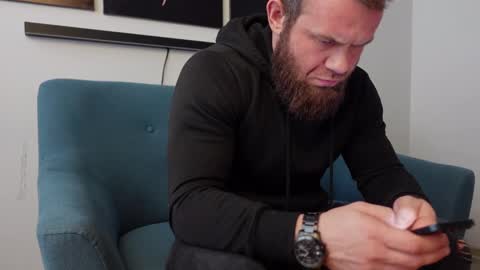  tommy burnzzz  online show from February 12, 8:49 am