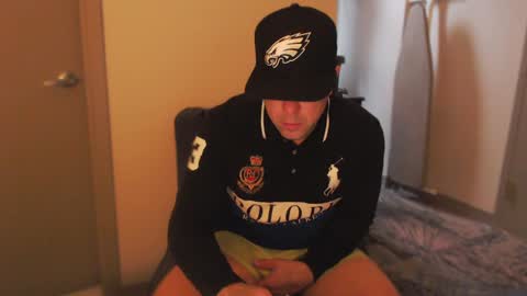 Snapshot of tommy_knuckles chatting on February 5, 2:16 pm Tommy online show from February 5, 2:16 pm