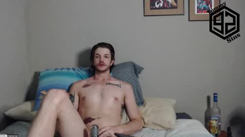 Snapshot of tommy_sins92 chatting on December 5, 9:33 pm Tommy Sins online show from December 5, 9:33 pm