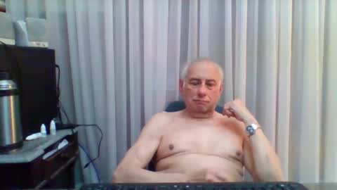 tommylecock online show from September 30, 12:48 pm