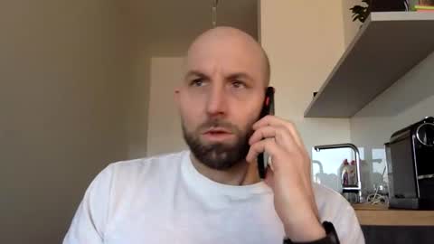 Thomas Fit online show from March 6, 7:47 am