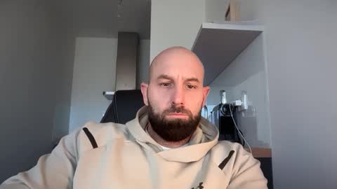 Thomas Fit online show from October 17, 1:48 pm