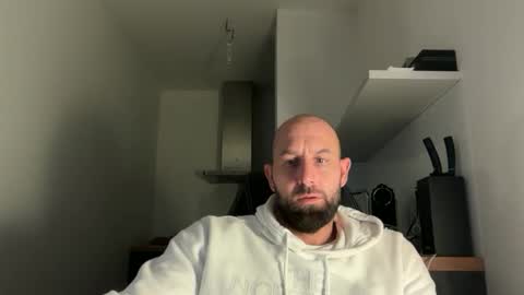 Thomas Fit online show from October 5, 5:42 pm