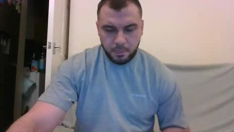 tommyy19901 online show from December 25, 6:52 pm