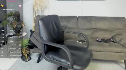Snapshot of tomy_scott6 chatting on February 26, 11:54 am tomy_scott6 online show from February 26, 11:54 am