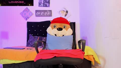 Snapshot of tonny_landri chatting on September 16, 4:37 am Tonny Landri online show from September 16, 4:37 am