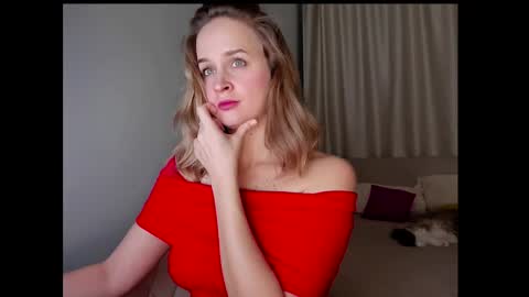 Snapshot of tony_and_alice chatting on December 26, 3:53 pm Tony and Alice online show from December 26, 3:53 pm