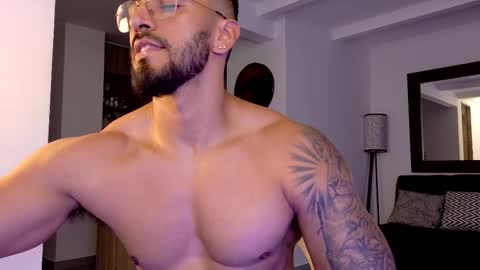 tony muscle1 online show from January 11, 11:00 pm