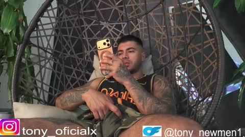 tony online show from February 4, 11:36 am