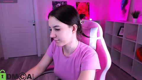 tonya_gray online show from November 28, 1:24 am