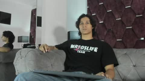 Tony Benedetti online show from April 11, 9:30 pm