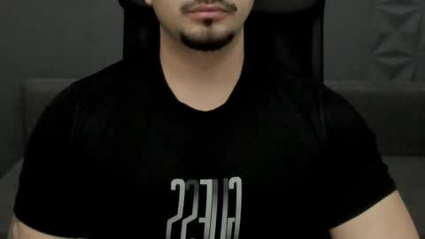 TonyWilcox online show from January 12, 7:04 am