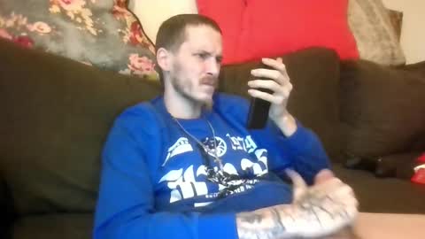 Snapshot of tootall803 chatting on October 18, 3:16 pm TooTall803 online show from October 18, 3:16 pm